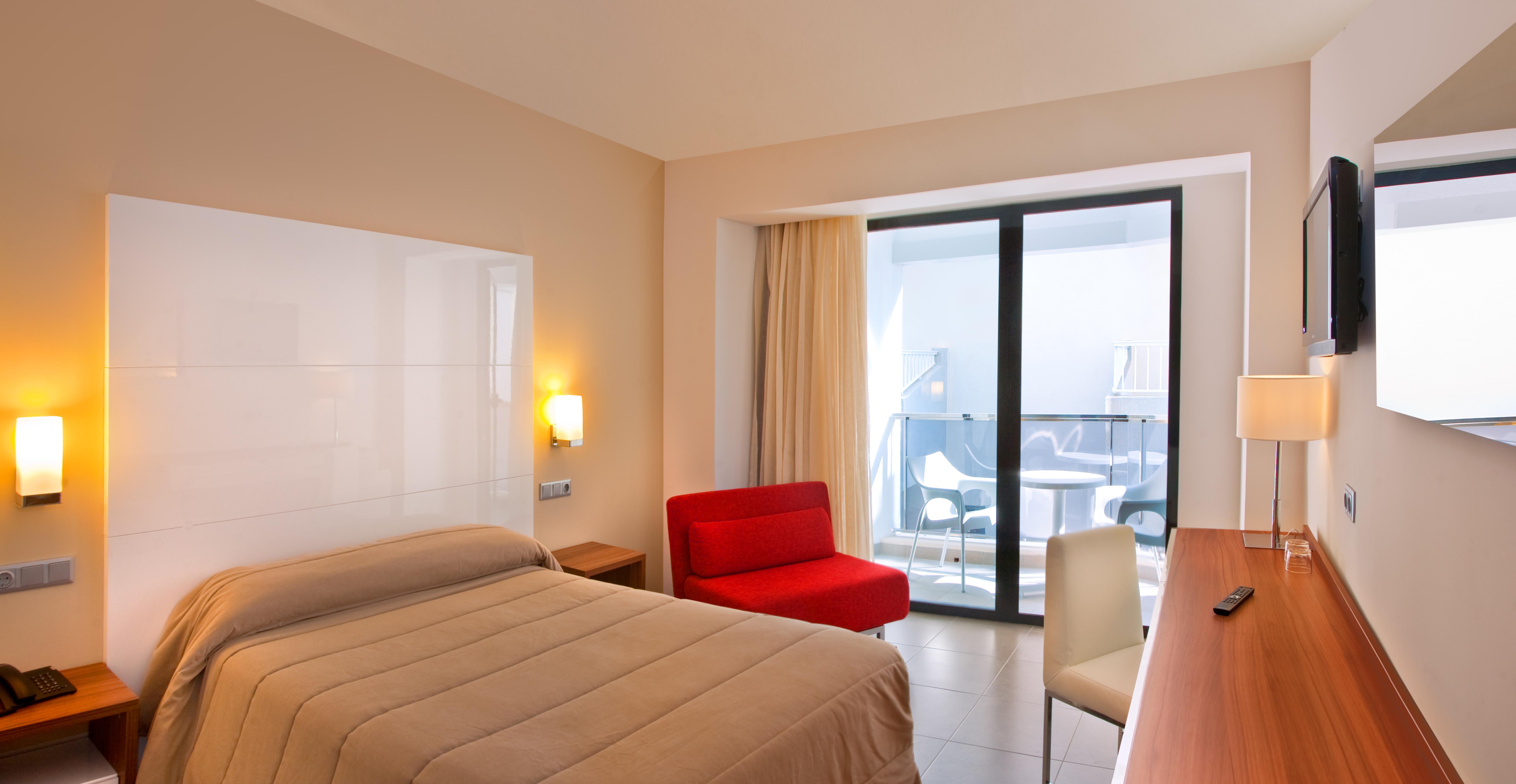 Hotel Rh Portocristo & Wellness Пеніскола Екстер'єр фото