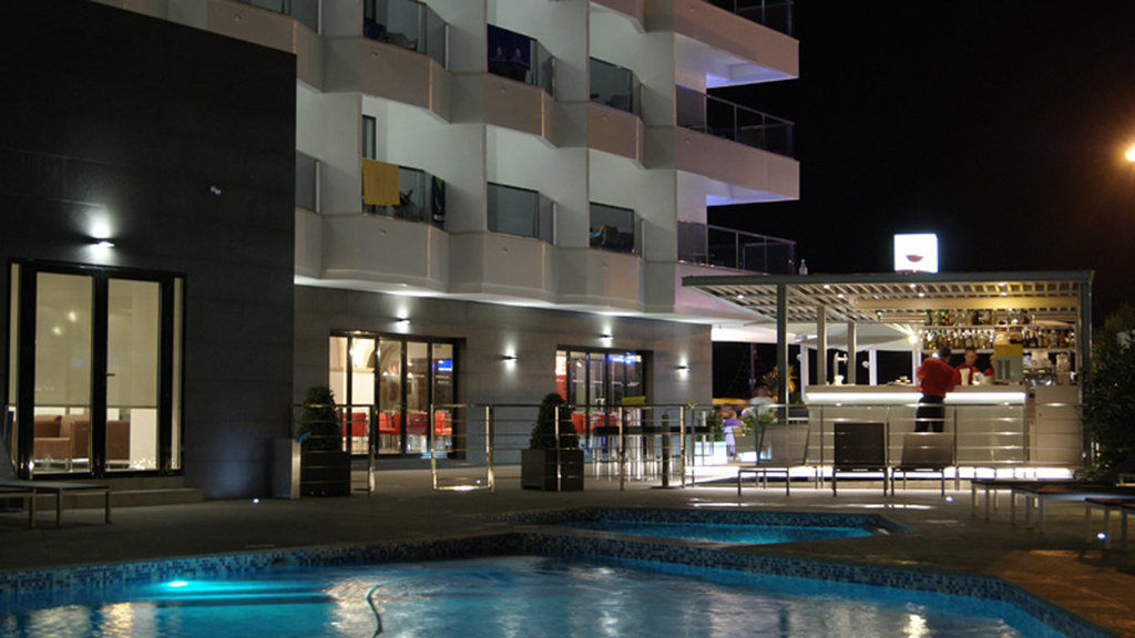 Hotel Rh Portocristo & Wellness Пеніскола Екстер'єр фото